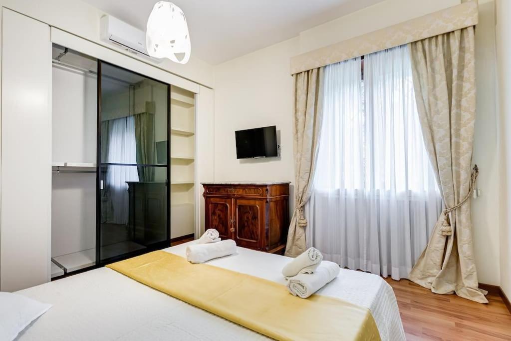 Exclusive Apartment In Eur Lake Рим Экстерьер фото